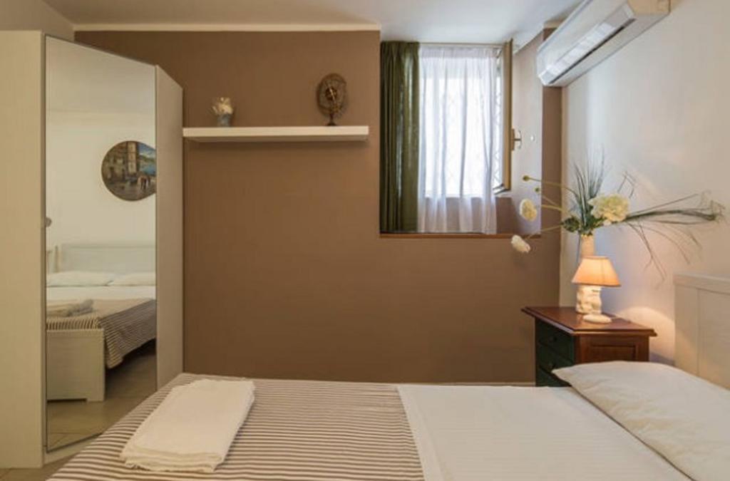 Casa Vacanze Angelica Salerno Exteriör bild